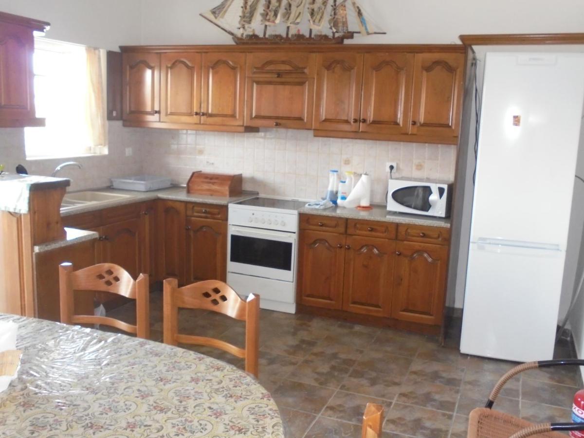 Kostas Family House Lägenhet Káto Ássos Exteriör bild