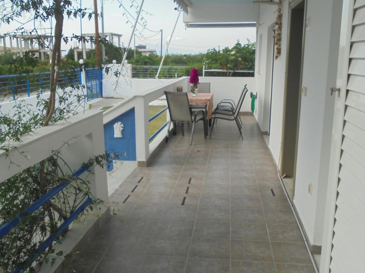 Kostas Family House Lägenhet Káto Ássos Exteriör bild