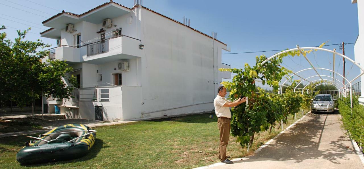 Kostas Family House Lägenhet Káto Ássos Exteriör bild
